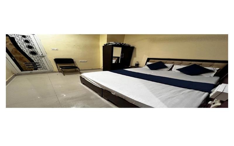 Hotel Dev Residency Pg - Varanasi, Varanasi